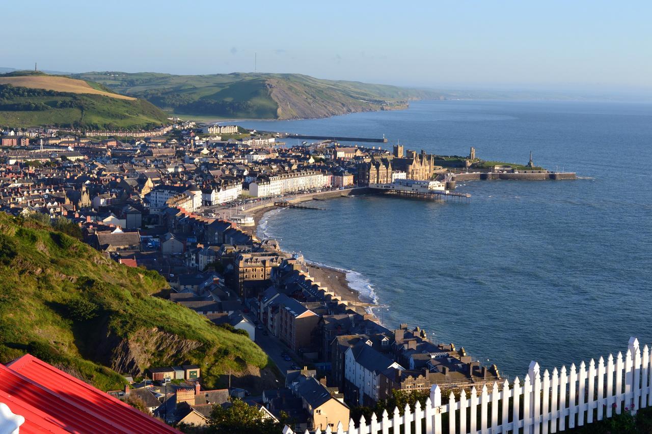 Cardigan Bay Self Catering Accommodation Aberystwyth Esterno foto