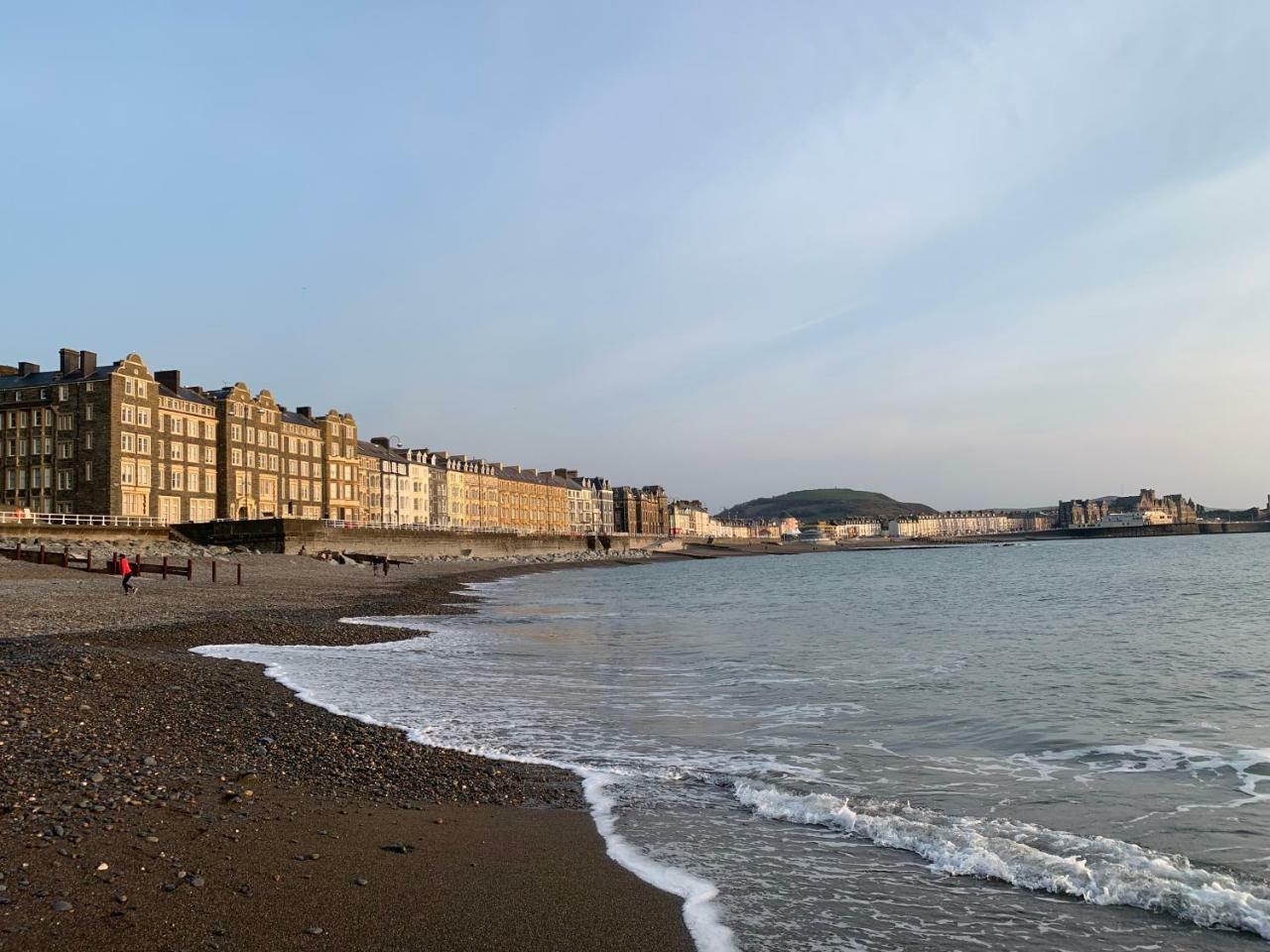 Cardigan Bay Self Catering Accommodation Aberystwyth Esterno foto